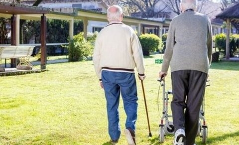 Appel à projets : hospitalité pour les aînés