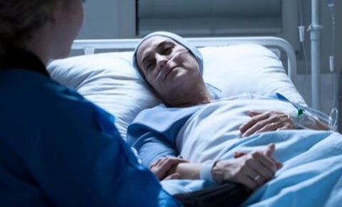 Canada : les médecins palliativistes refusent de participer aux suicides assistés