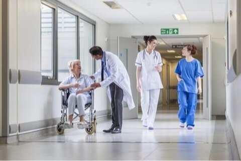 France : les médecins s’opposent à la suppression de la clause de conscience relative à l’avortement
