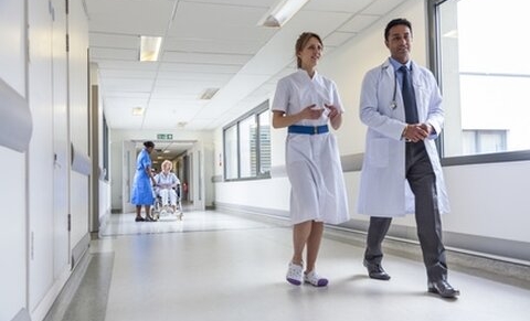 Les étudiants en médecine et infirmerie pourront faire objection de conscience