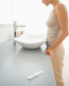 Faut-il dépénaliser totalement l'avortement ?