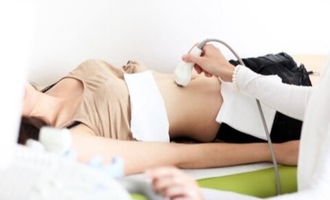Interruption Médicale de Grossesse : l’objection de conscience des médecins menacée