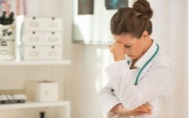 Euthanasie : l’objection de conscience des médecins de moins en moins acceptée