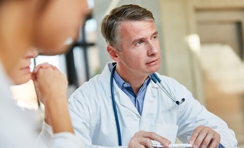 Canada : les médecins qui refusent de pratiquer l’euthanasie mis sous pression