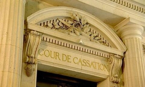 Homme devenu femme : la Cour de cassation française lui refuse l’octroi du statut de ‘mère’