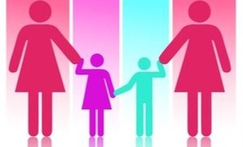 Un fœtus « transvasé » d’un utérus à l’autre ? Deux femmes se sont partagées « leur » grossesse