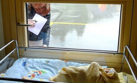 Une « boîte à bébé » bientôt disponible à Bruxelles ?