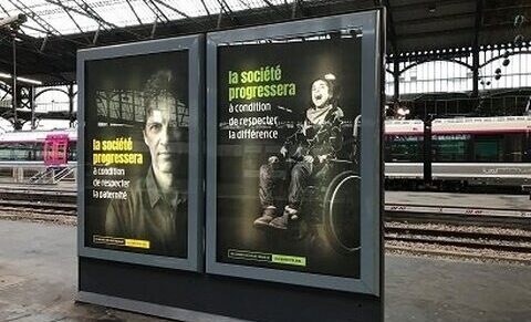 Une campagne censurée car promouvant la maternité et la paternité