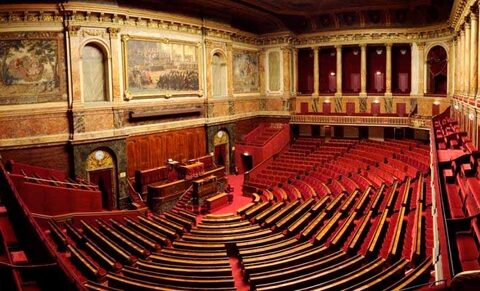 Constitutionalisation of abortion in France: a high-risk symbol