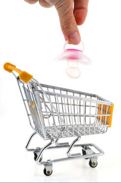 Surrogate motherhood: in Rome, a large panel of experts calls for an international ban on the practice